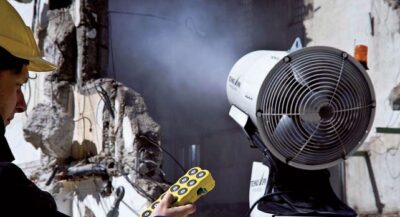 Das Staubbindesystem TechnoAlpin ist mobil und kann über die Fernfunkbedienung schnell verstellt werden.